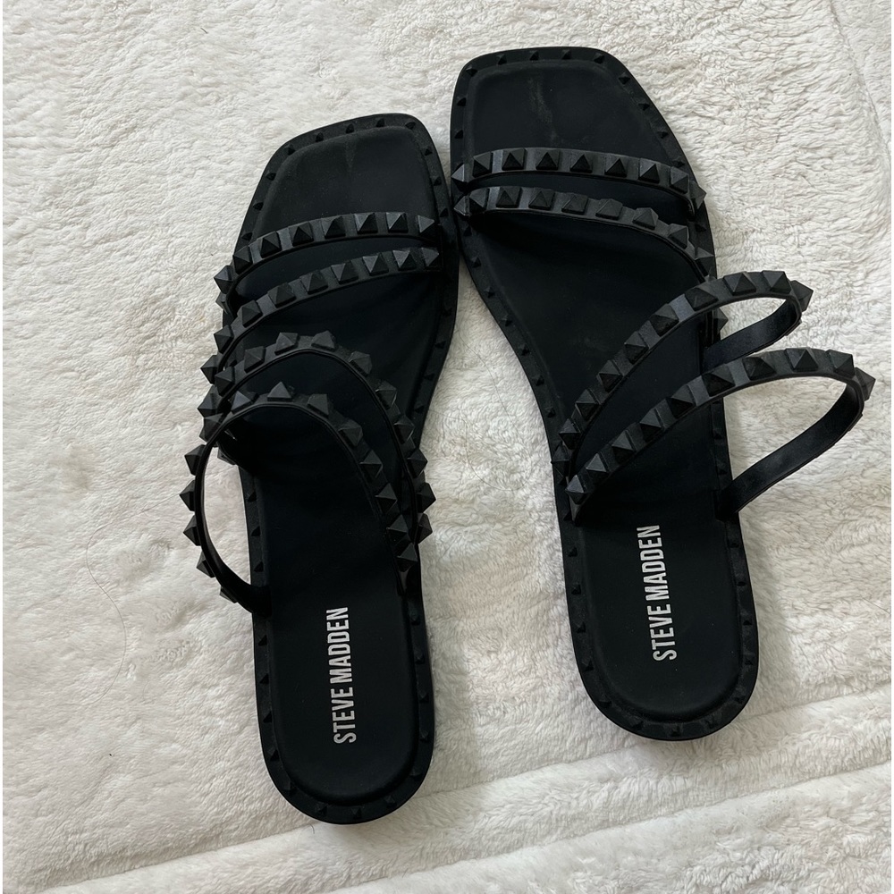 Steve Madden Skyler sandal, size 8, black